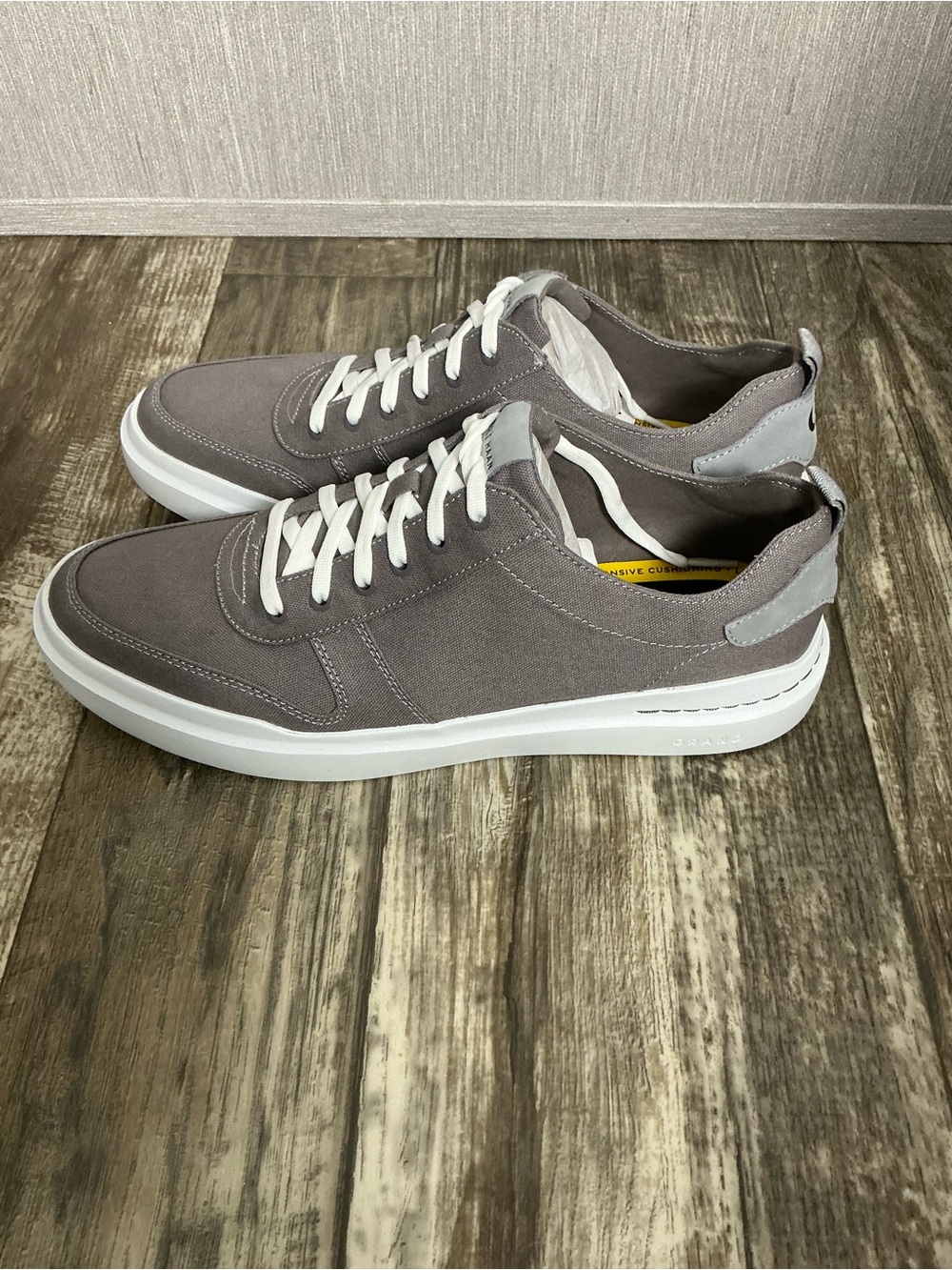 Cole Haan Men’s Gray Canvas Low-Top Sneakers with White Sole - Picture 15 of 16